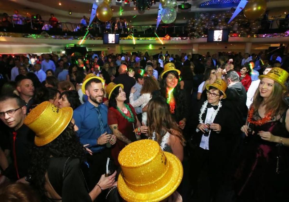 Nochevieja en Asturias: fiestas y cotillones para celebrar el año nuevo 2025