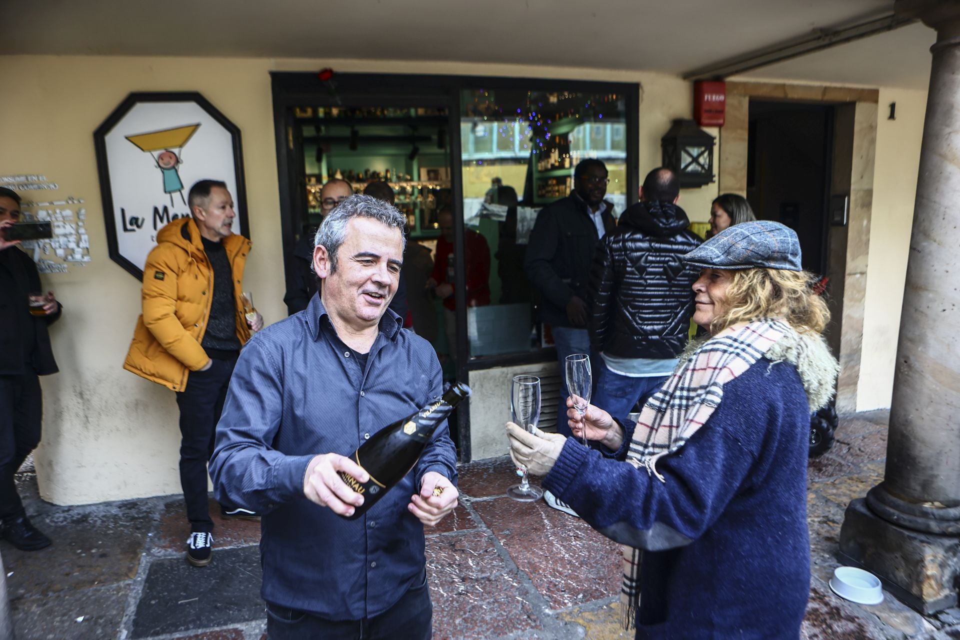 De vermuteo en Nochebuena: Asturias brinda en las terrazas