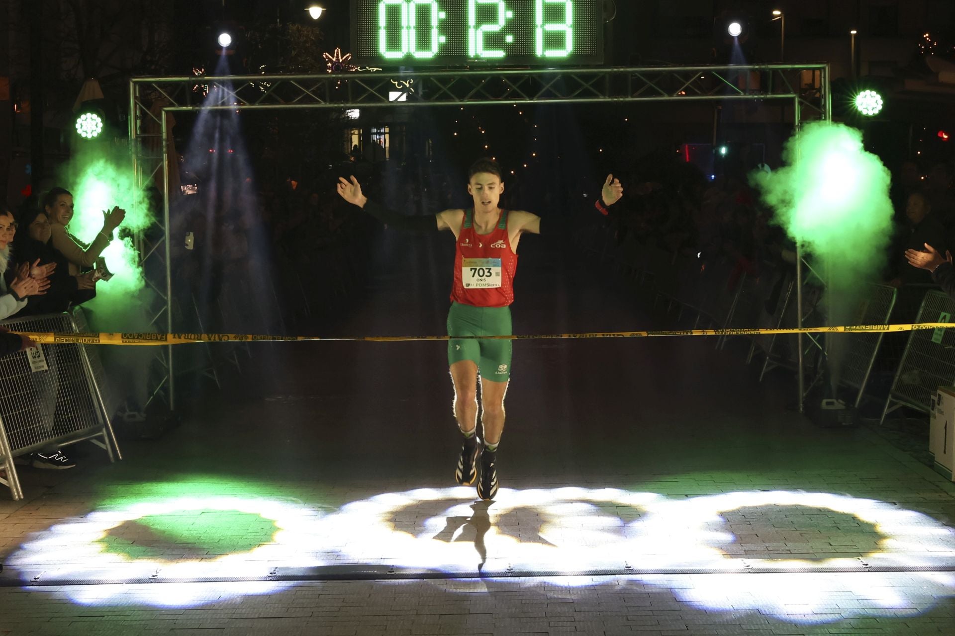 Siero se adelanta a la Nochevieja: todas las fotos de la Carrera de Fin de año