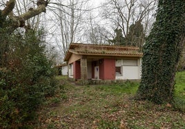 Una de las casas asaltadas de la Ciudad Residencial de Perlora.