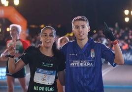 Alejandro Onís y Mariam Benkert vencen en la San Silvestre de Oviedo,