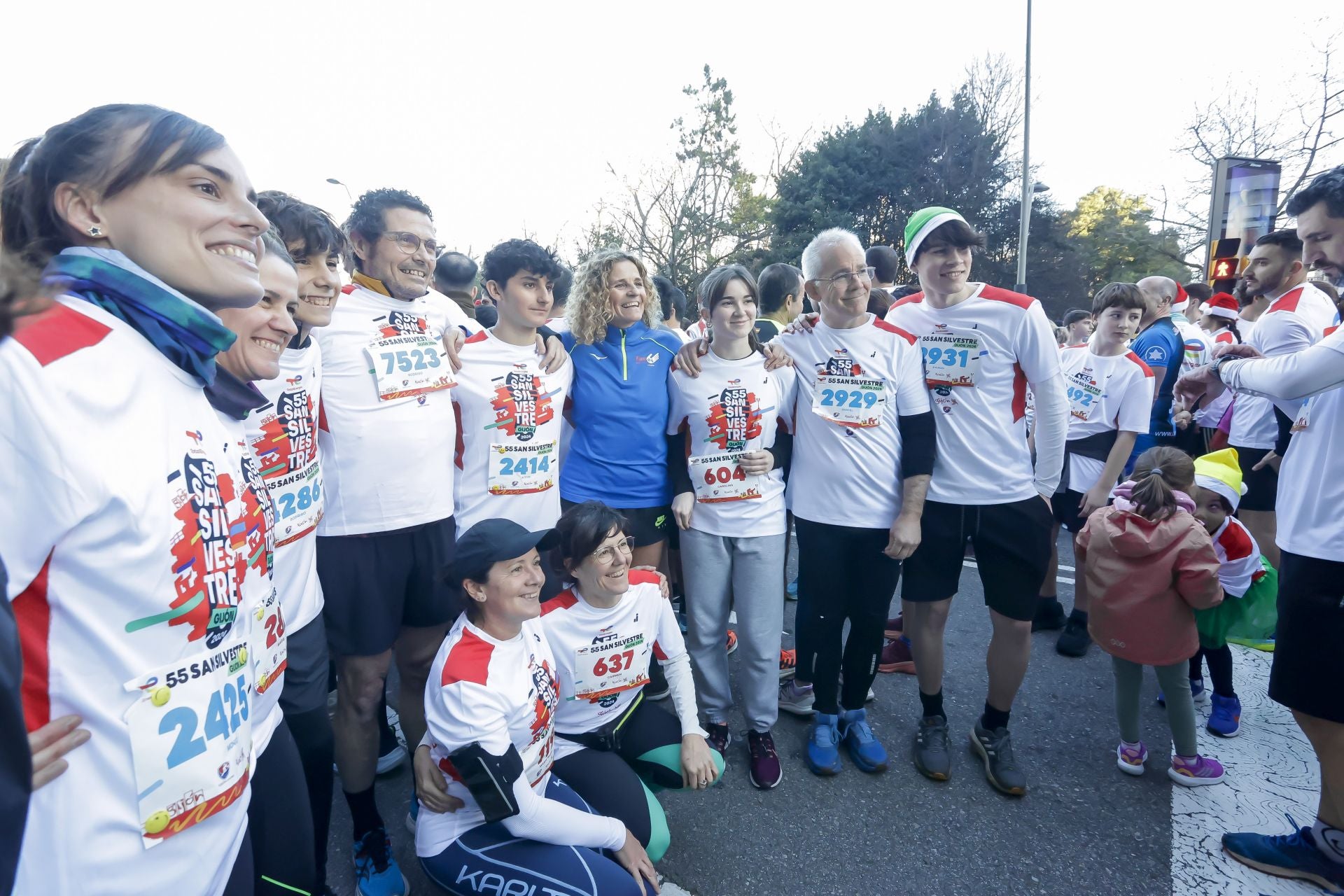 La San Silvestre vuela por las calles de Gijón