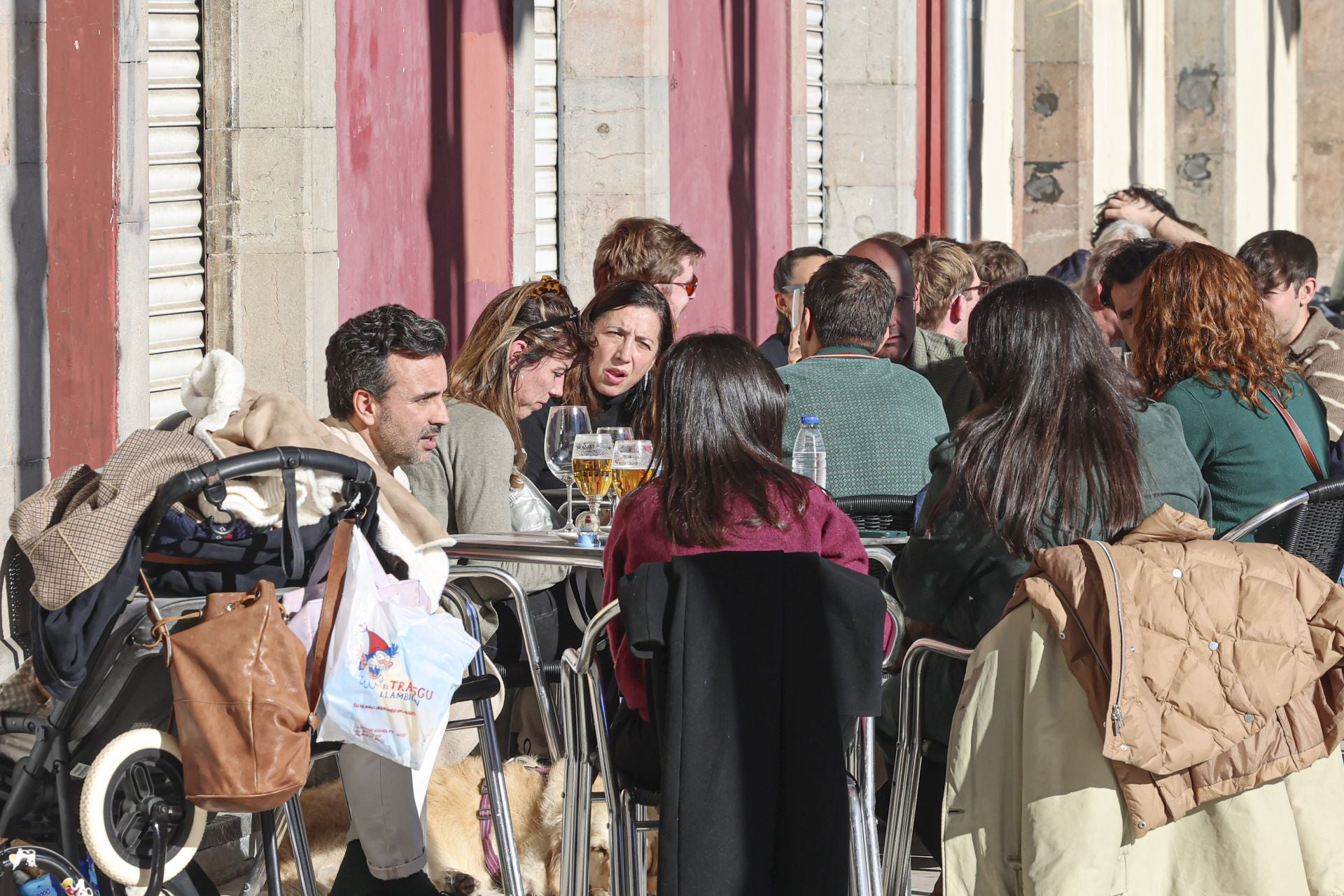 Asturias, de terraceo para brindar por el nuevo año