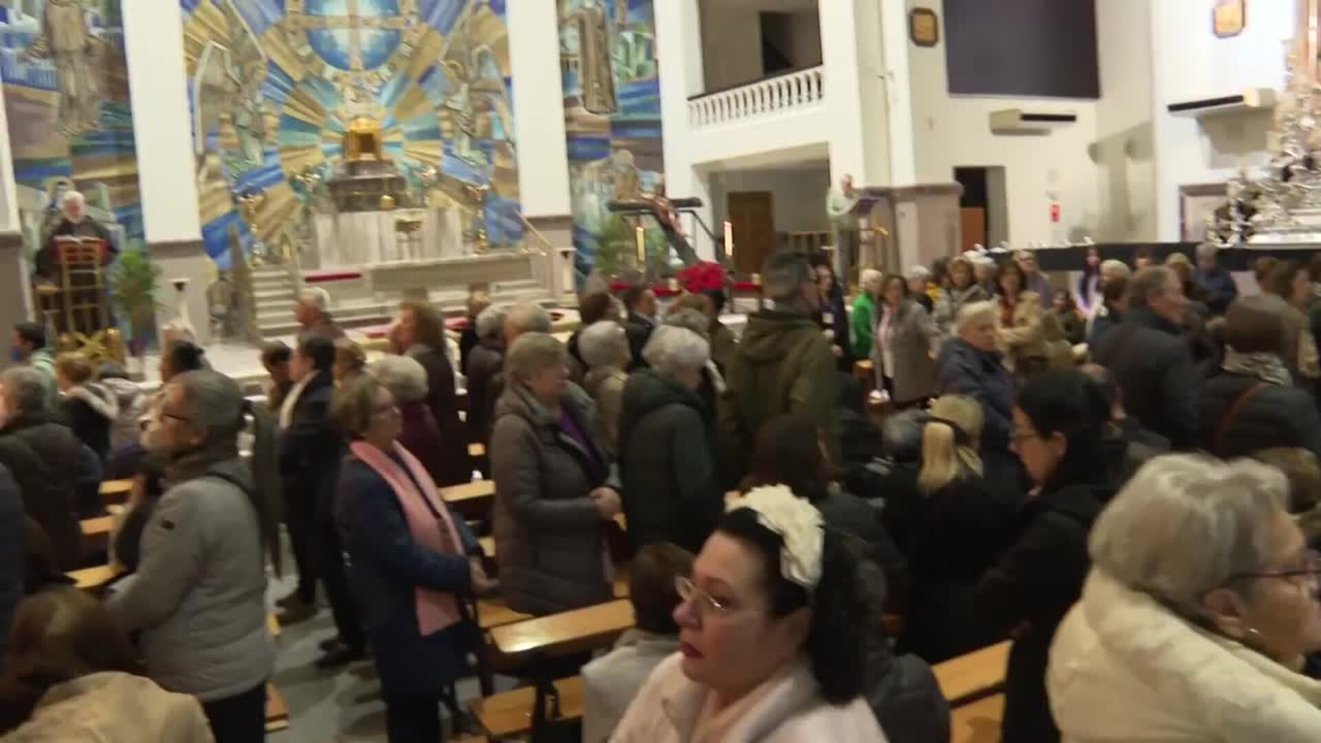 Madrid celebra un Viernes Santo marcado por las precipitaciones