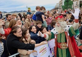 Las imágenes de la llegada de los Reyes Magos a Gijón