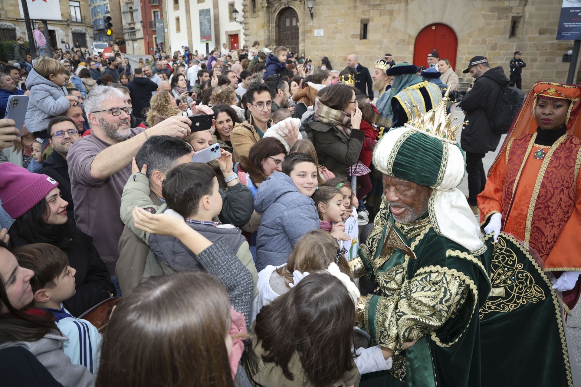 Las imágenes de la llegada de los Reyes Magos a Gijón