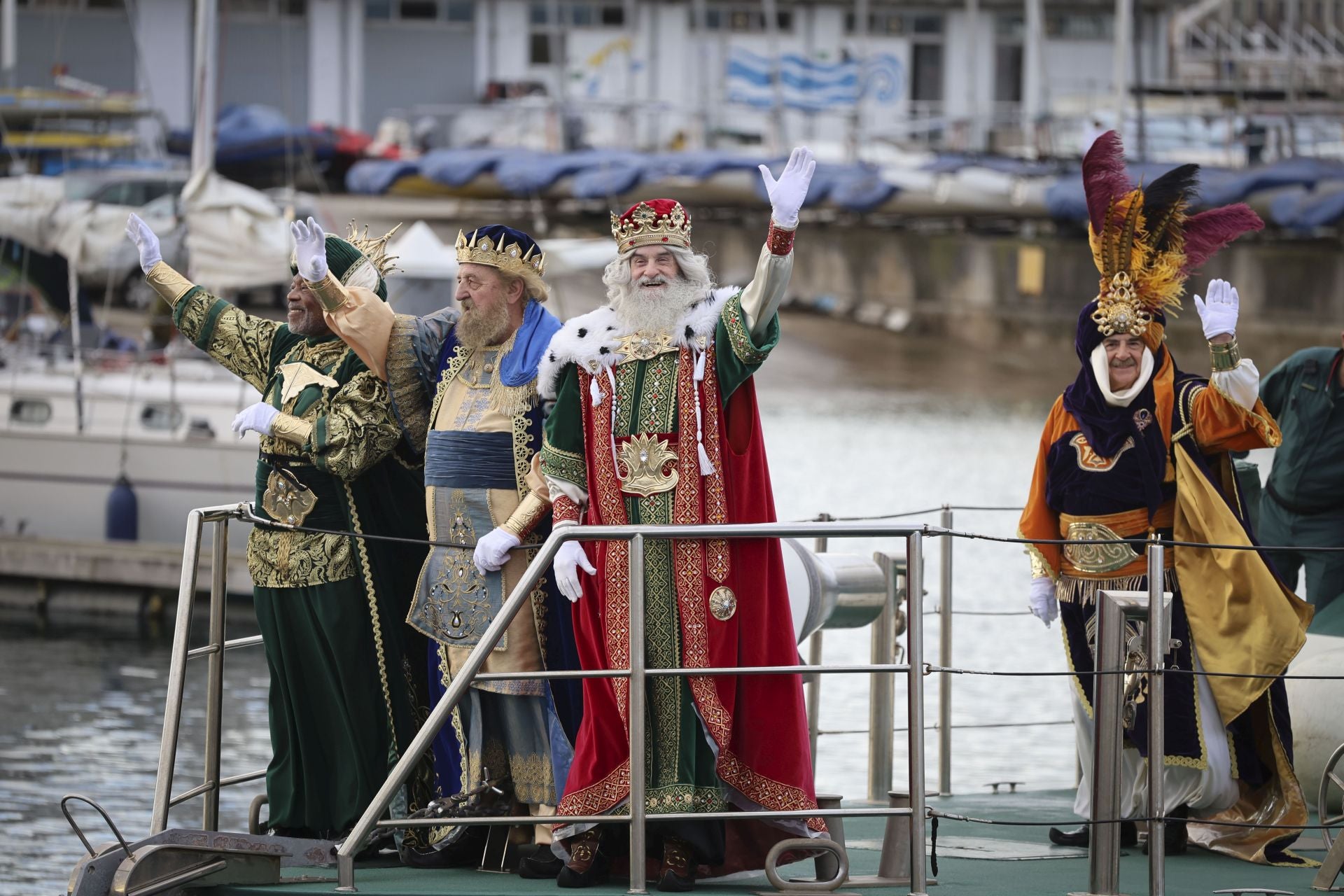 Las imágenes de la llegada de los Reyes Magos a Gijón