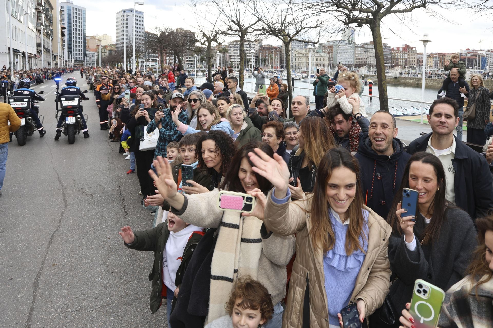 Las imágenes de la llegada de los Reyes Magos a Gijón