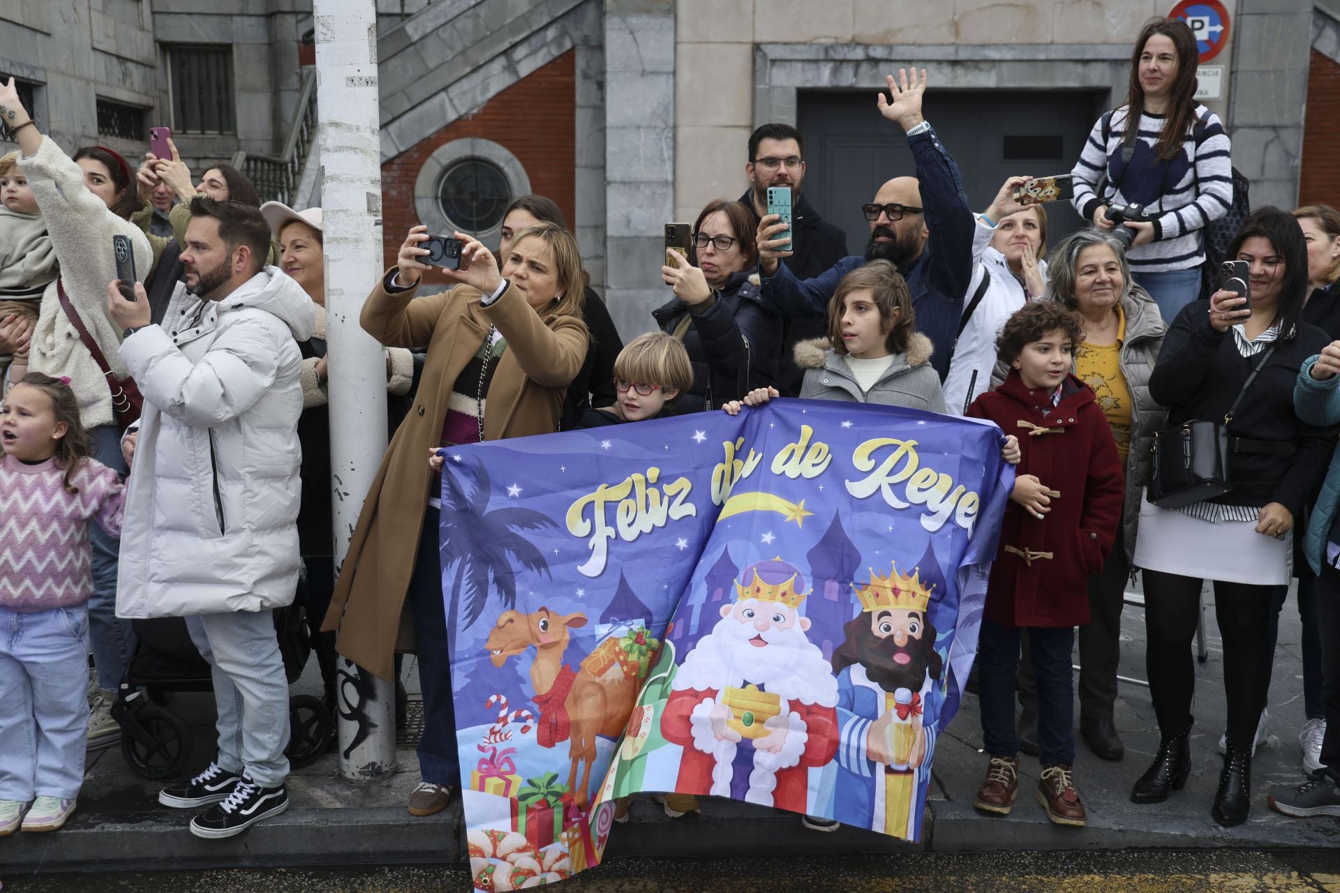 Las imágenes de la llegada de los Reyes Magos a Gijón