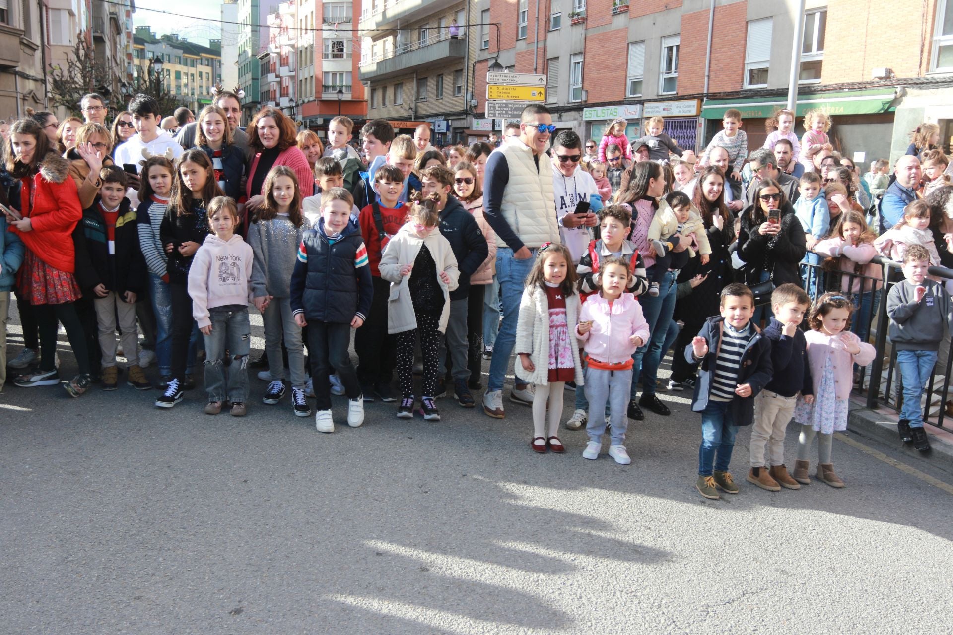 La magia de los Reyes Magos llena Noreña