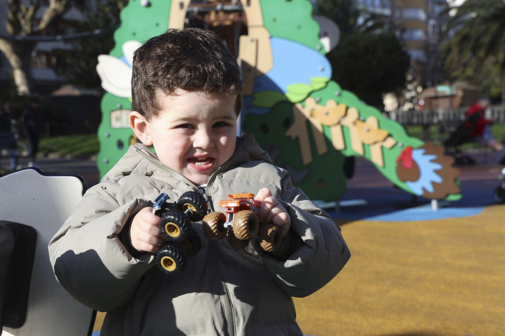 Deseos cumplidos: los niños asturianos disfrutan de una mágica mañana de Reyes