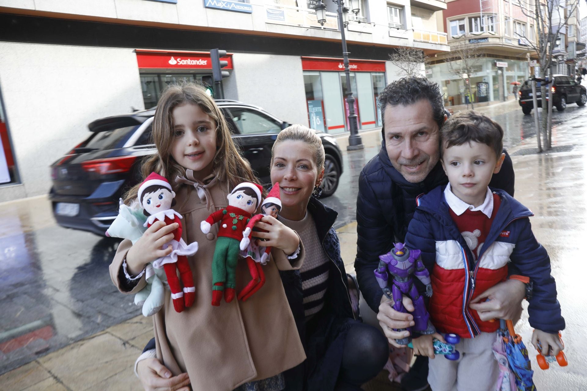 Deseos cumplidos: los niños asturianos disfrutan de una mágica mañana de Reyes