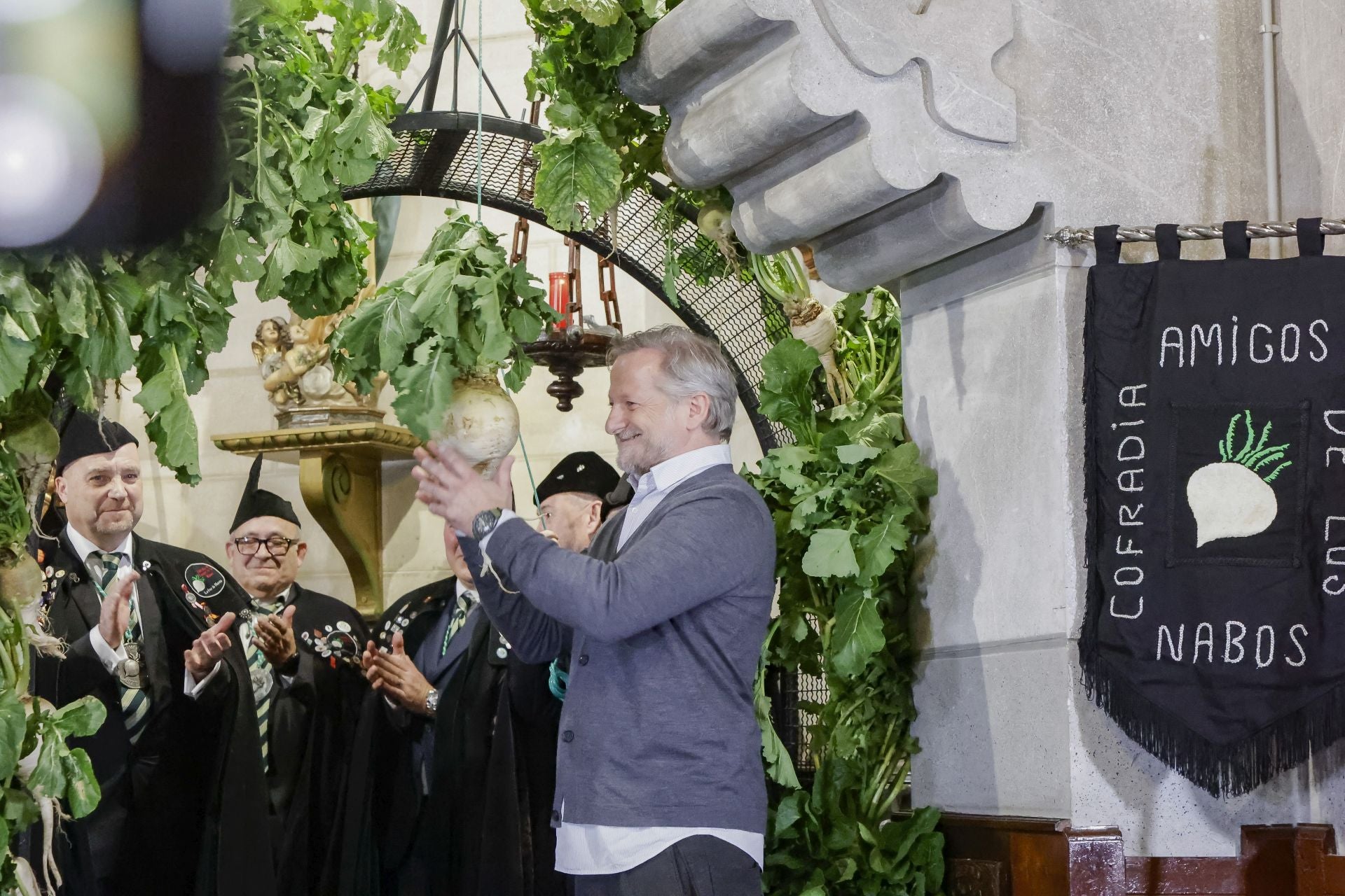 Las fotos del ritual del nabo de La Foz de Morcín