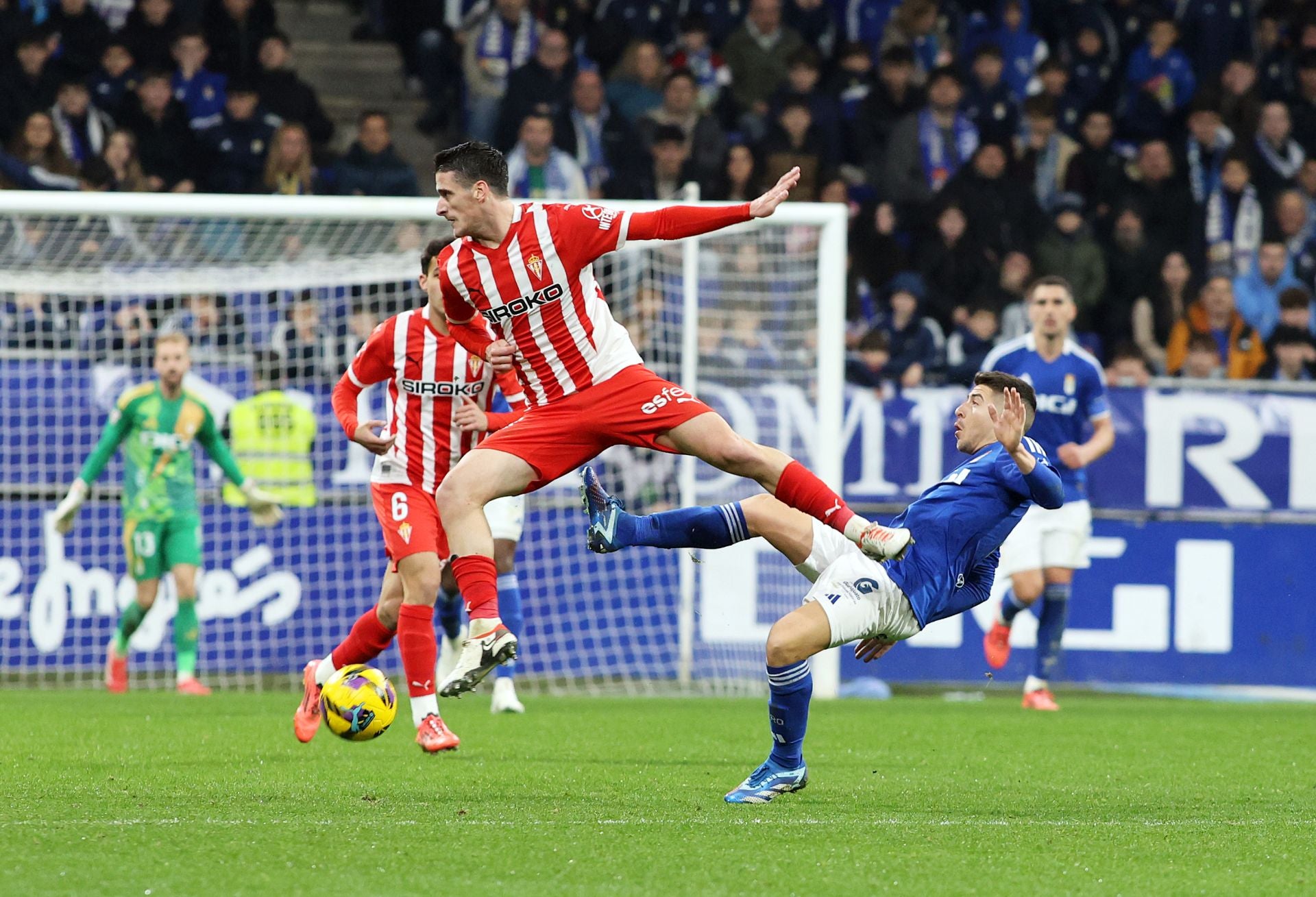 Las mejores imágenes del Real Oviedo - Sporting de Gijón