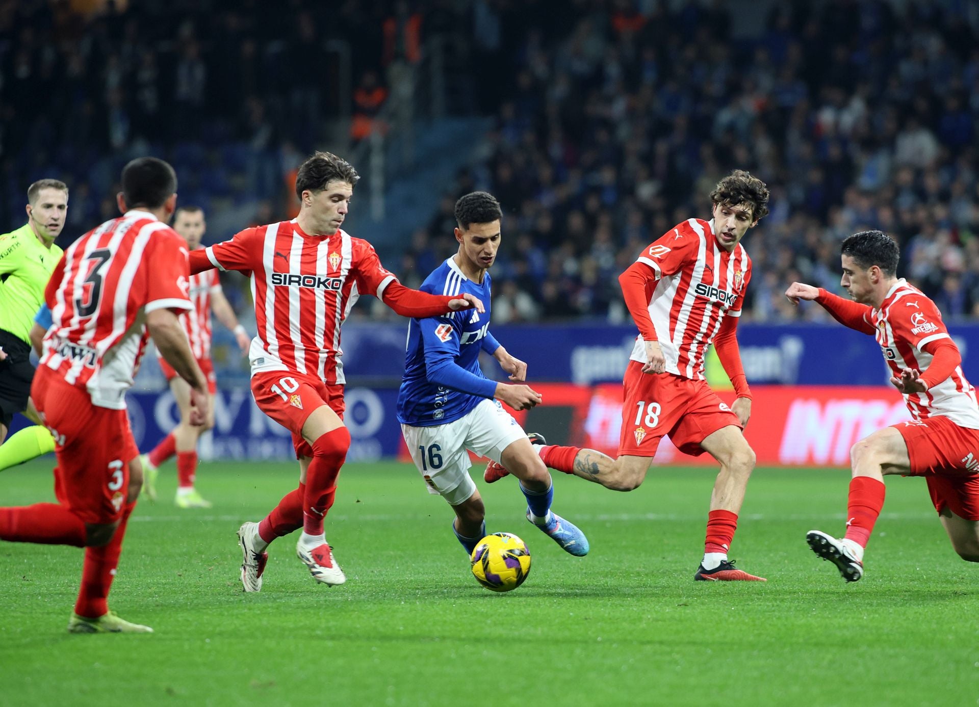 Las mejores imágenes del Real Oviedo - Sporting de Gijón