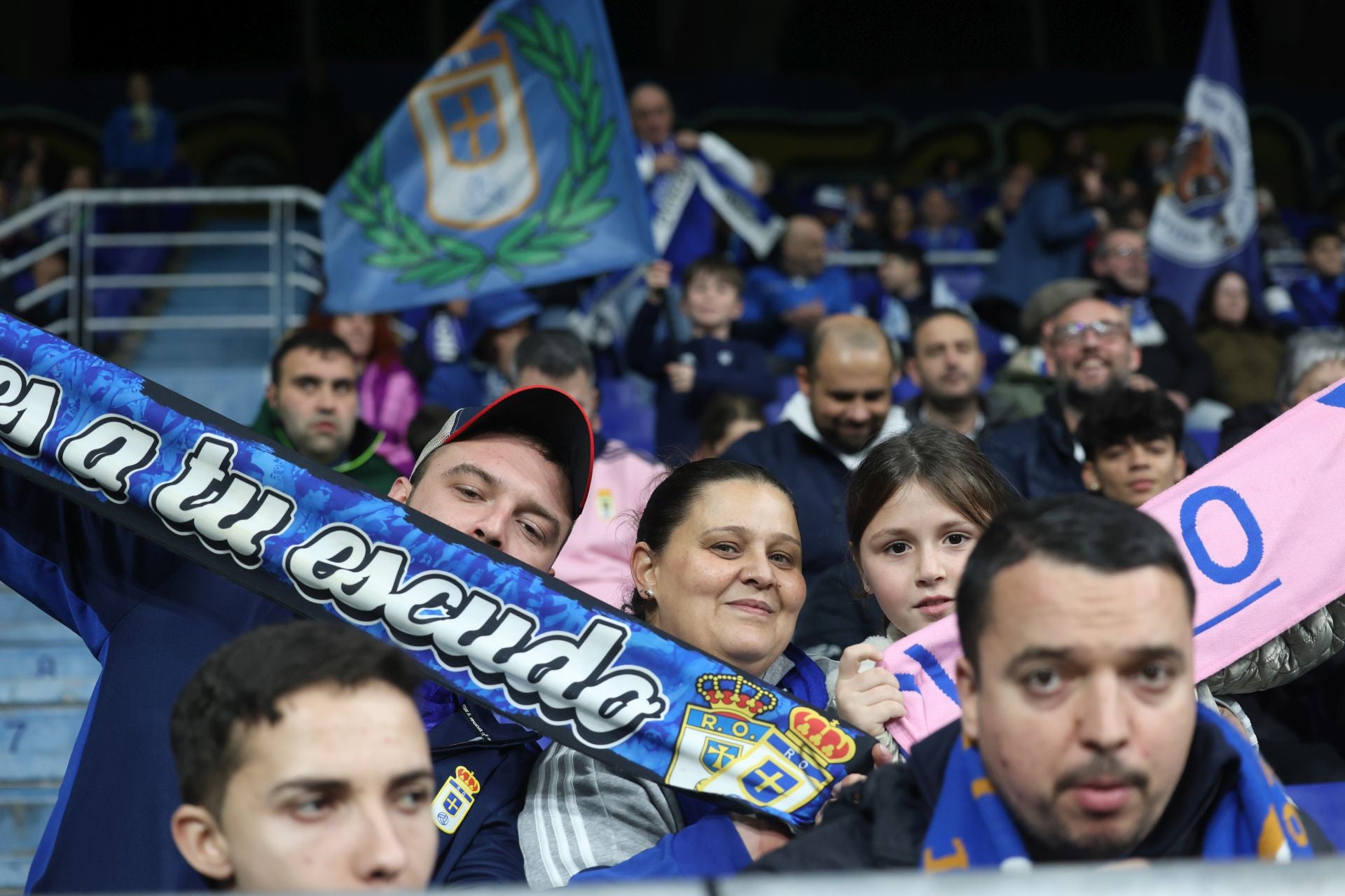 ¿Estuviste viendo el Real Oviedo - Sporting de Gijón? ¡Búscate en las fotos del Tartiere!