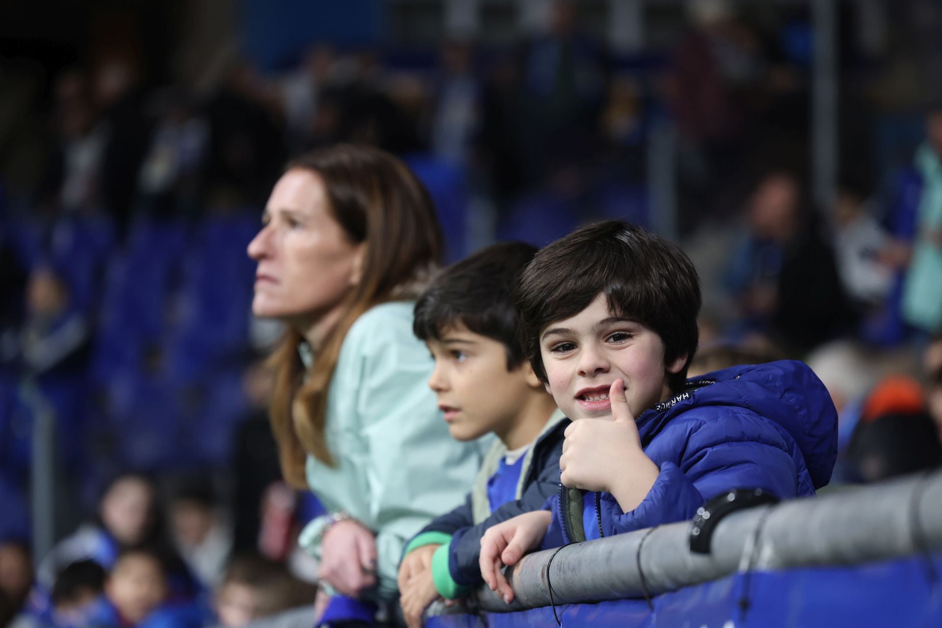 ¿Estuviste viendo el Real Oviedo - Sporting de Gijón? ¡Búscate en las fotos del Tartiere!