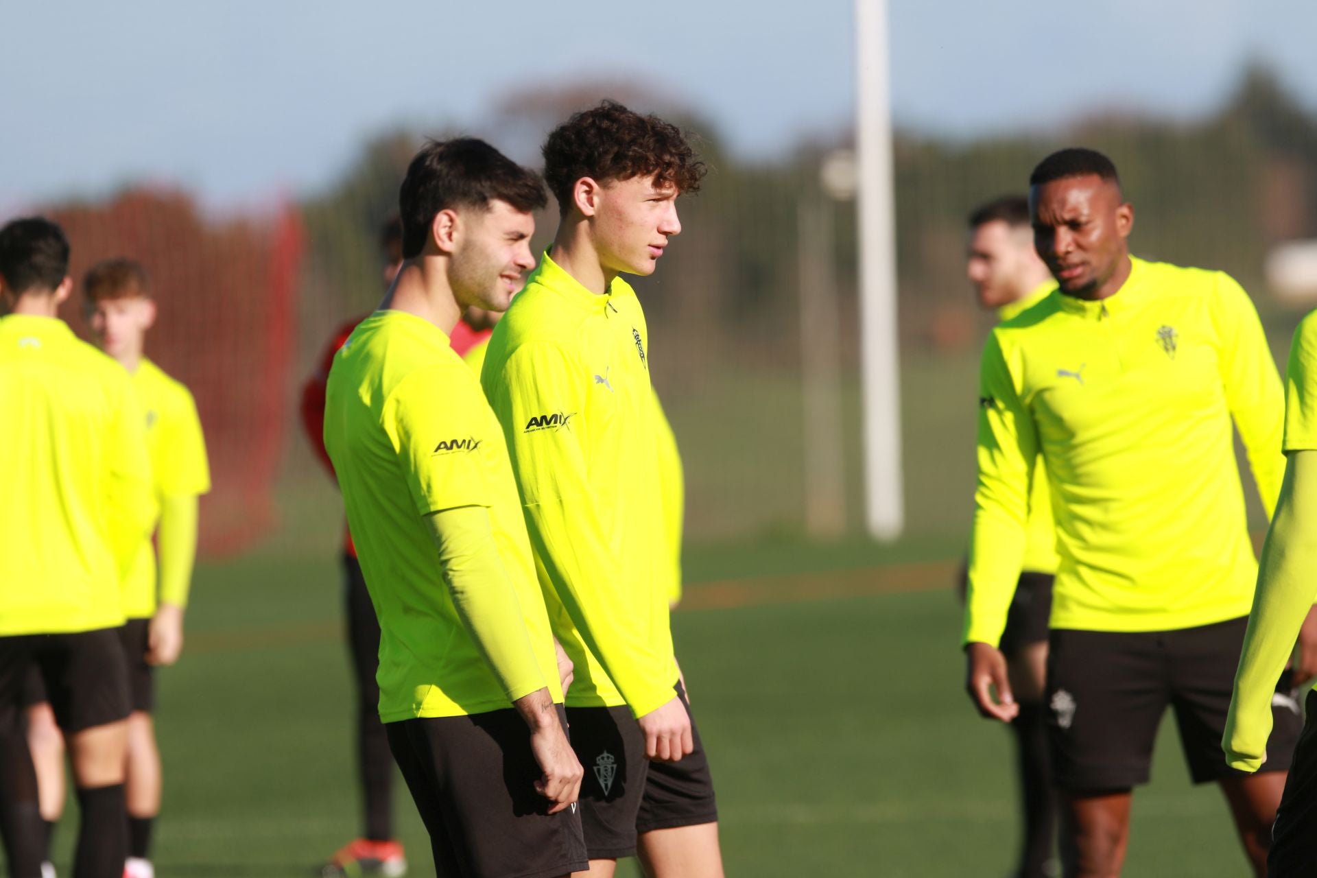 El Sporting de Gijón vuelve a entrenar tras el derbi