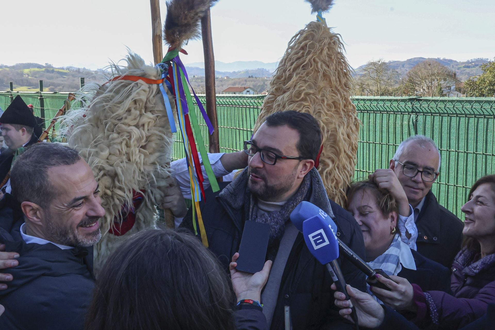 Sidros, Comedies... y hasta pitufos en Valdesoto