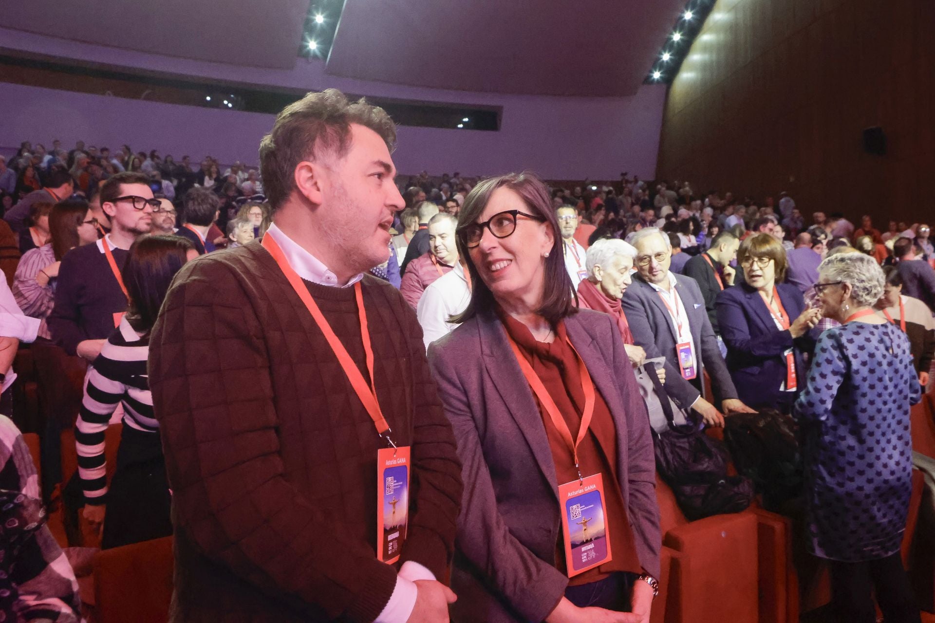 Pedro Sánchez y Adrián Barbón inauguran el congreso socialista en Avilés