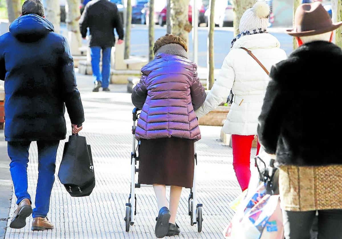 Casi 5.200 asturianos tienen una pensión superior a la prestación máxima de 3.175 euros
