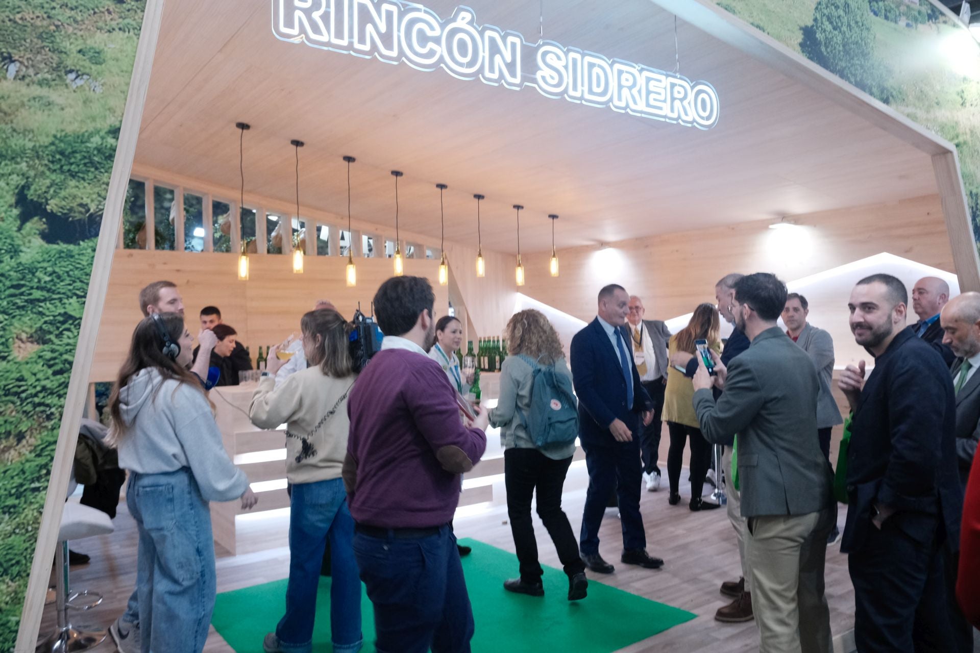 Asturias abre su estand en Fitur 2025