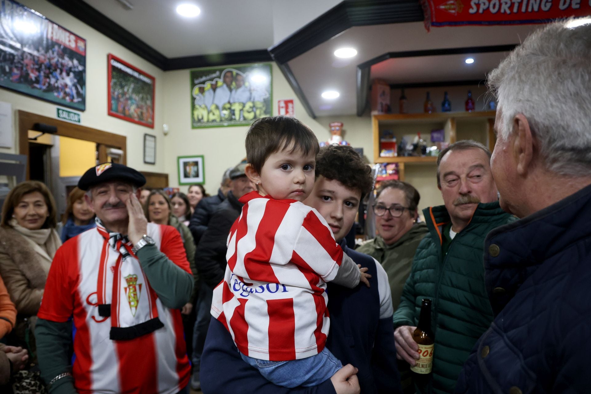 El día que Cornellana vio nacer a su peña sportinguista