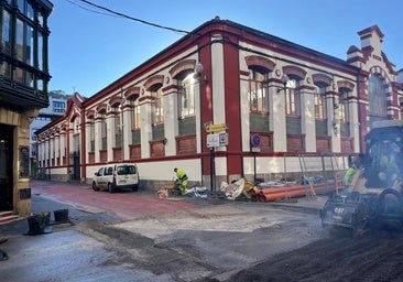 Finaliza la reforma de la plaza de abastos de Villaviciosa y su entorno