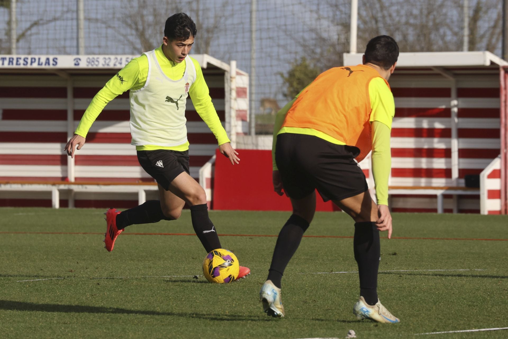 Entrenamiento del Sporting de Gijón (23/01/2025)