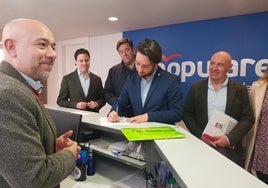 Andrés Ruiz presenta más de 400 avales «de todas las sensibilidades» para presidir el PP de Gijón