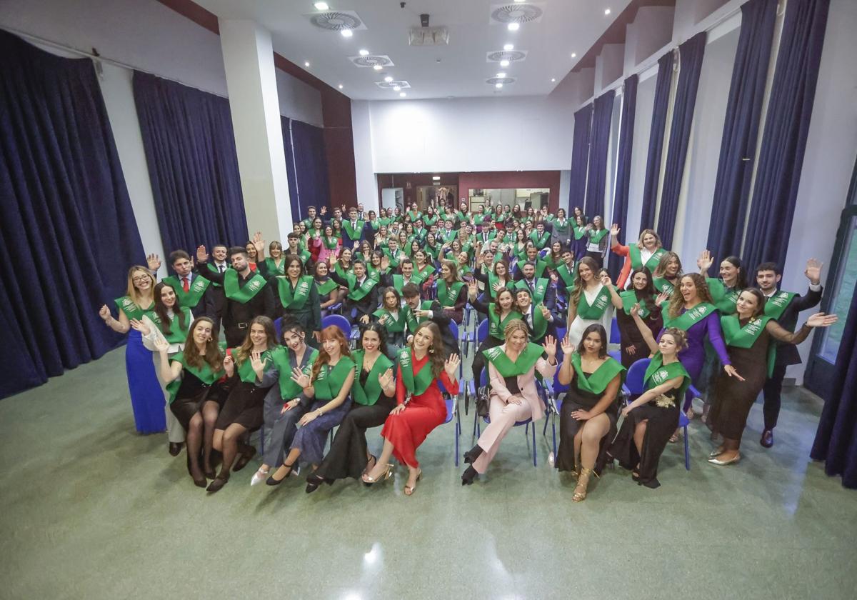 Acto de graduación de los alumnos de la Facultad de Comercio, Turismo y Ciencias Sociales Jovellanos