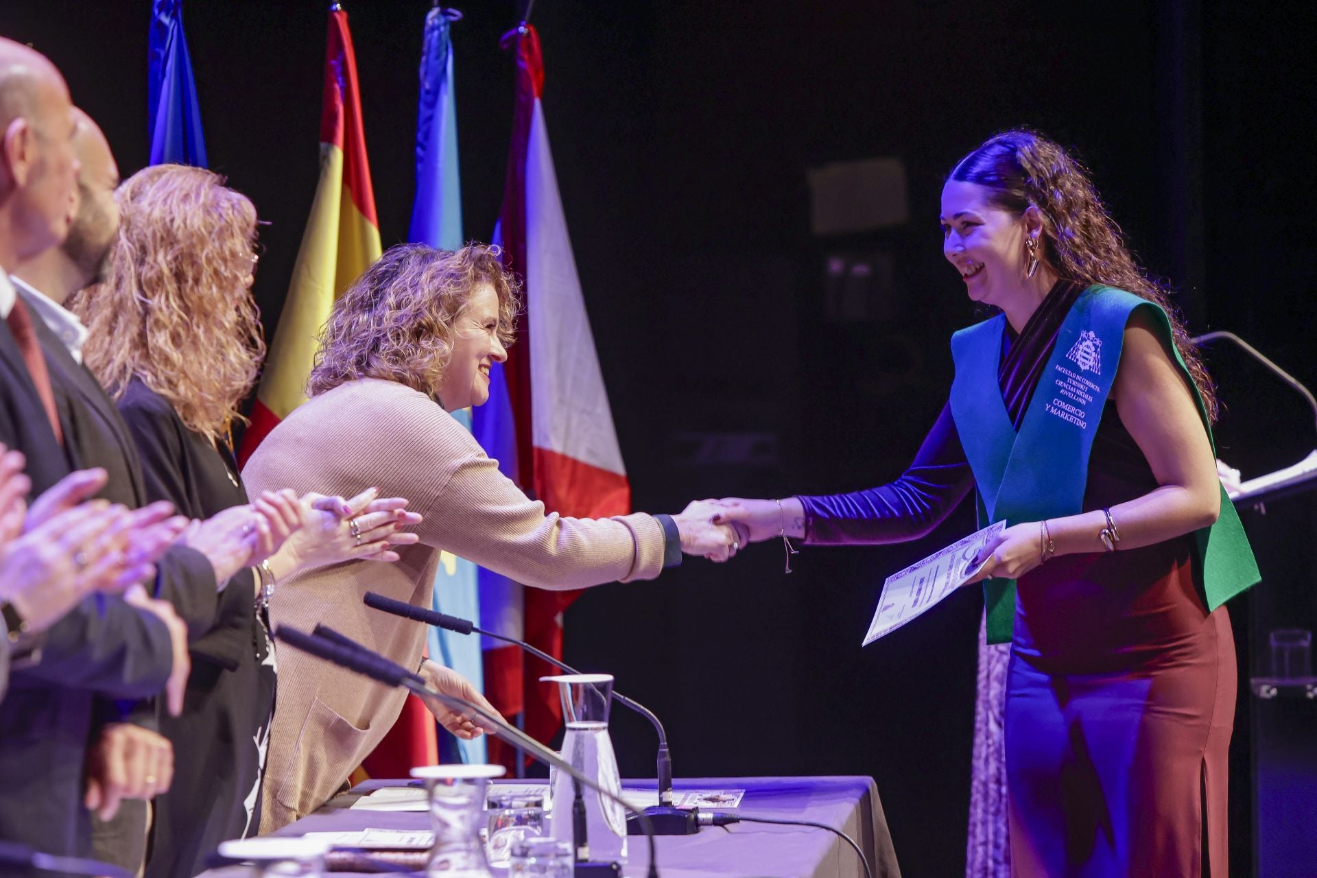 Acto de graduación de los alumnos de la Facultad de Comercio, Turismo y Ciencias Sociales Jovellanos