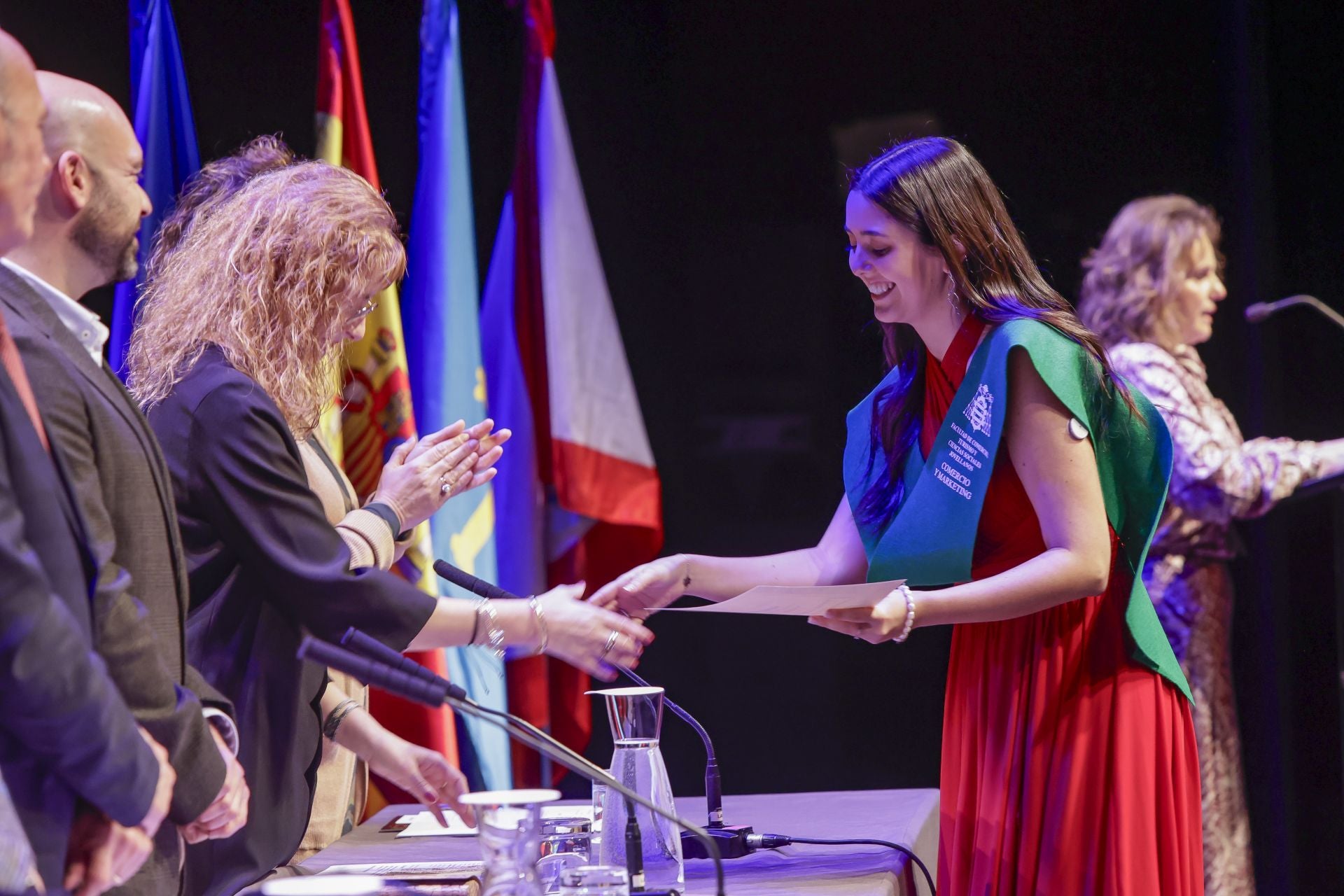 Acto de graduación de los alumnos de la Facultad de Comercio, Turismo y Ciencias Sociales Jovellanos