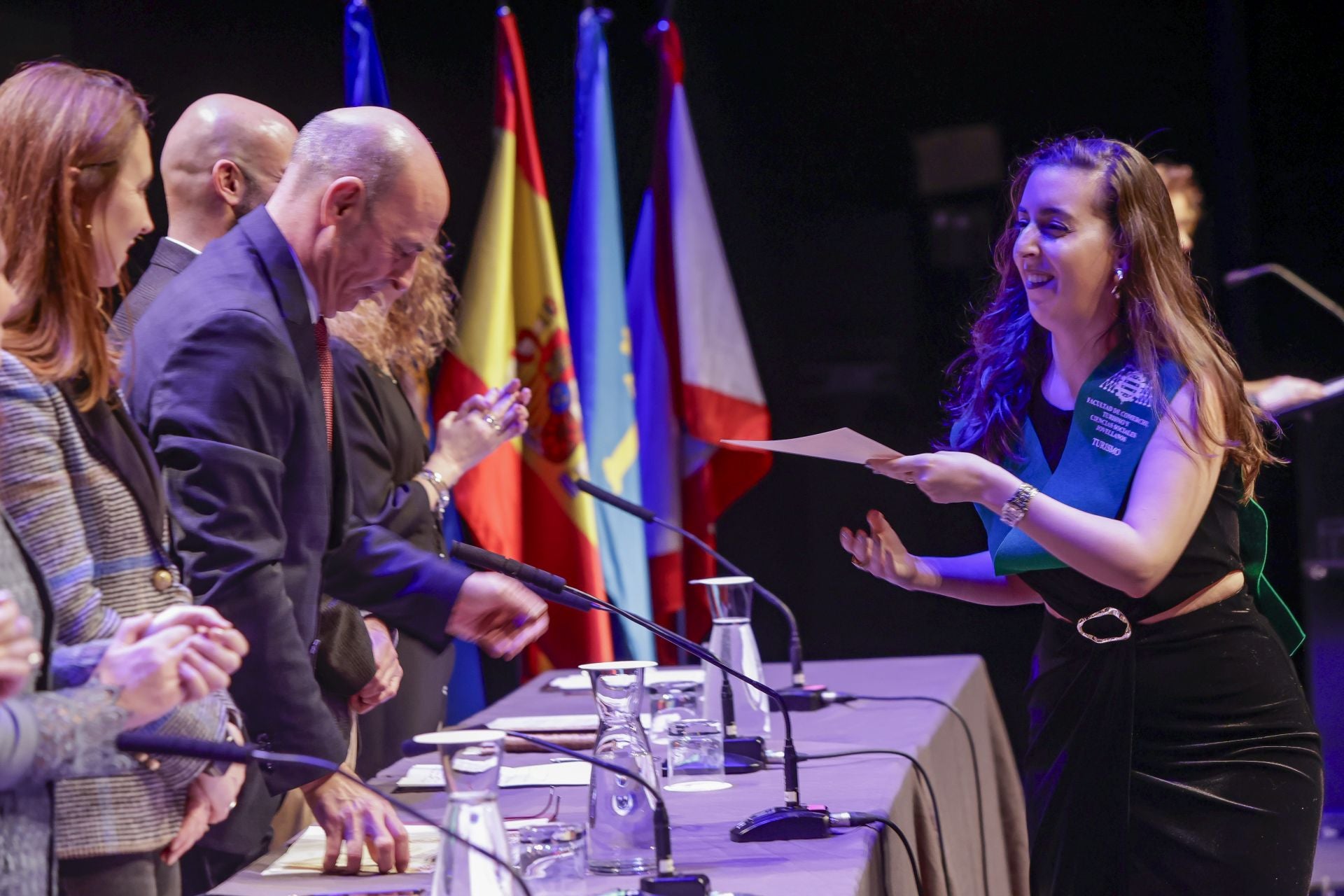 Acto de graduación de los alumnos de la Facultad de Comercio, Turismo y Ciencias Sociales Jovellanos