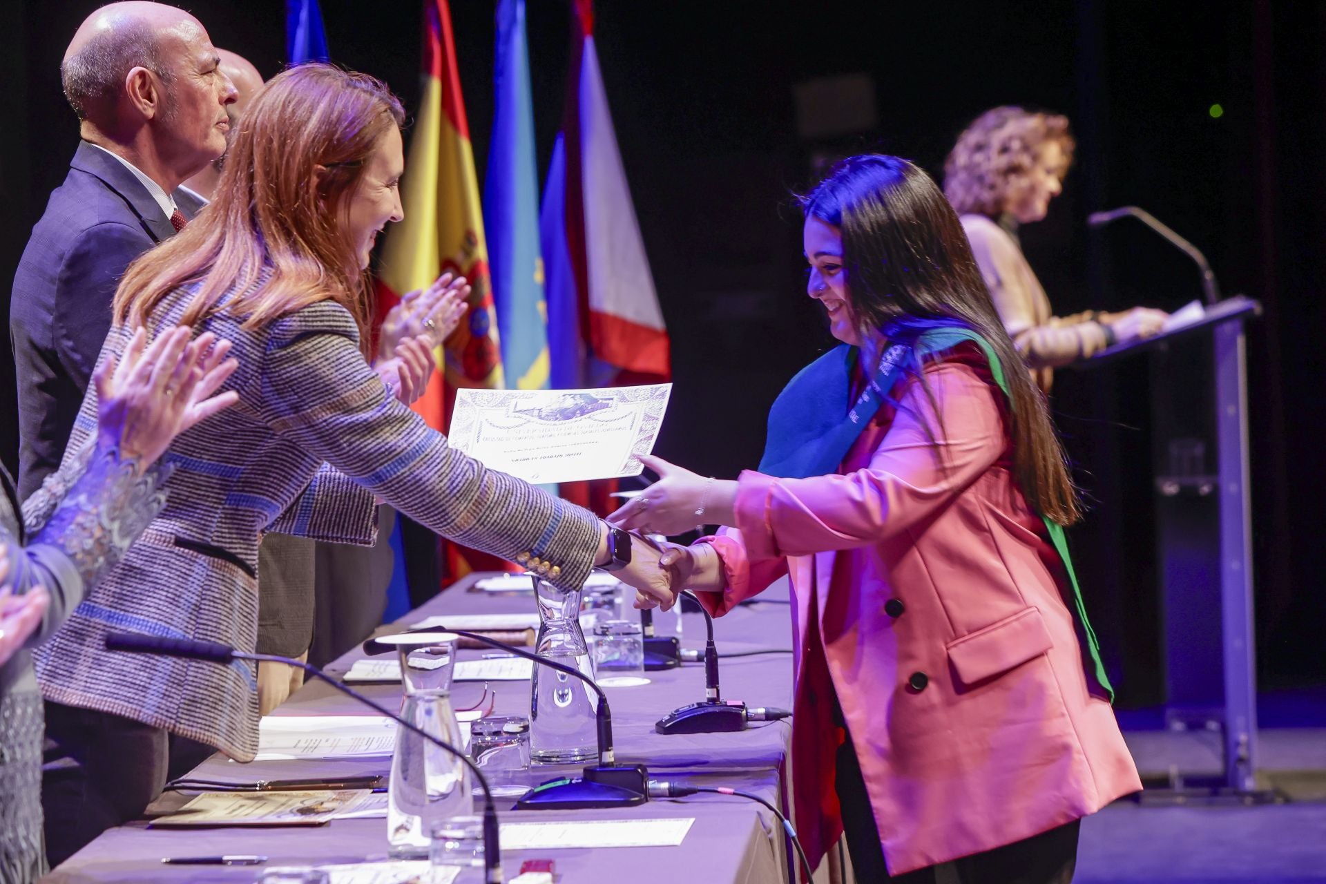 Acto de graduación de los alumnos de la Facultad de Comercio, Turismo y Ciencias Sociales Jovellanos