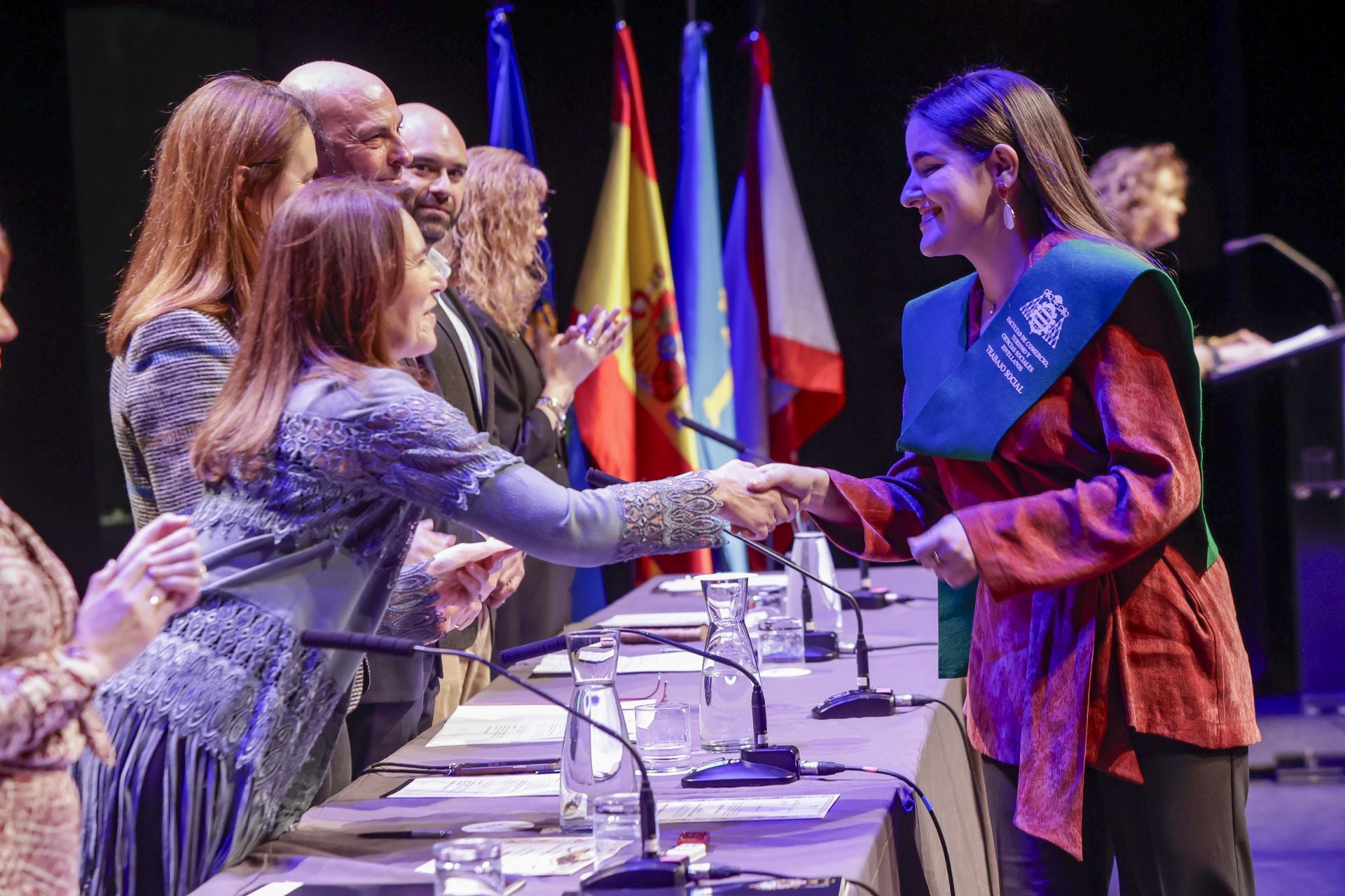 Acto de graduación de los alumnos de la Facultad de Comercio, Turismo y Ciencias Sociales Jovellanos