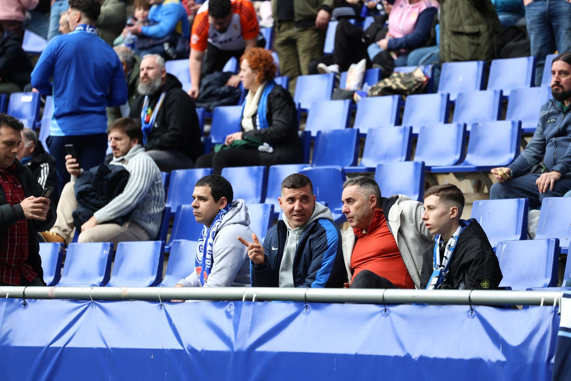 Fotos: ¿Estuviste en el Real Oviedo - Castellón? ¡Búscate!