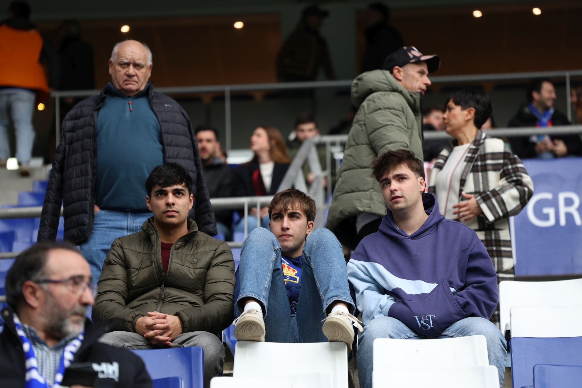 Fotos: ¿Estuviste en el Real Oviedo - Castellón? ¡Búscate!