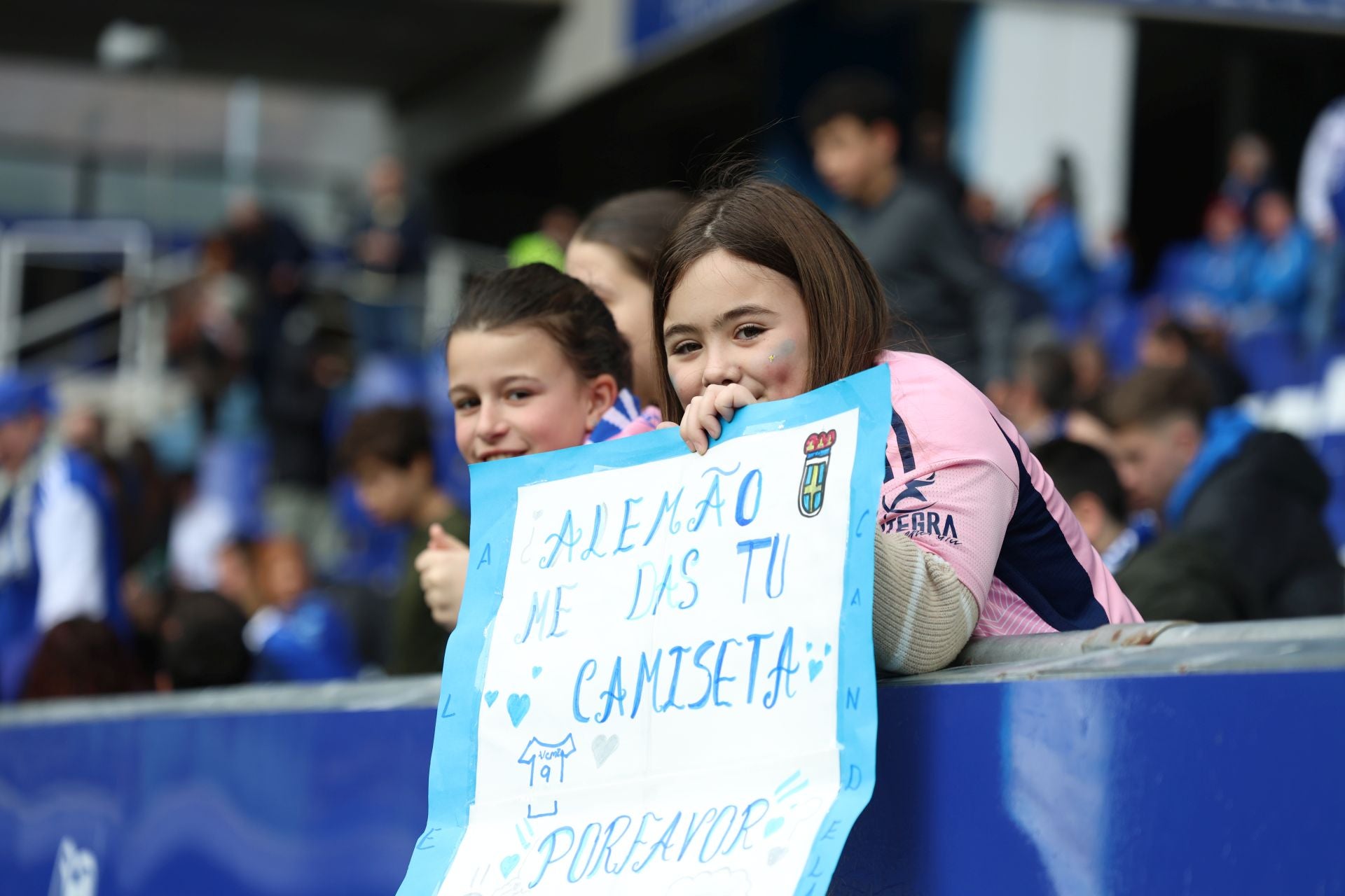 Fotos: ¿Estuviste en el Real Oviedo - Castellón? ¡Búscate!