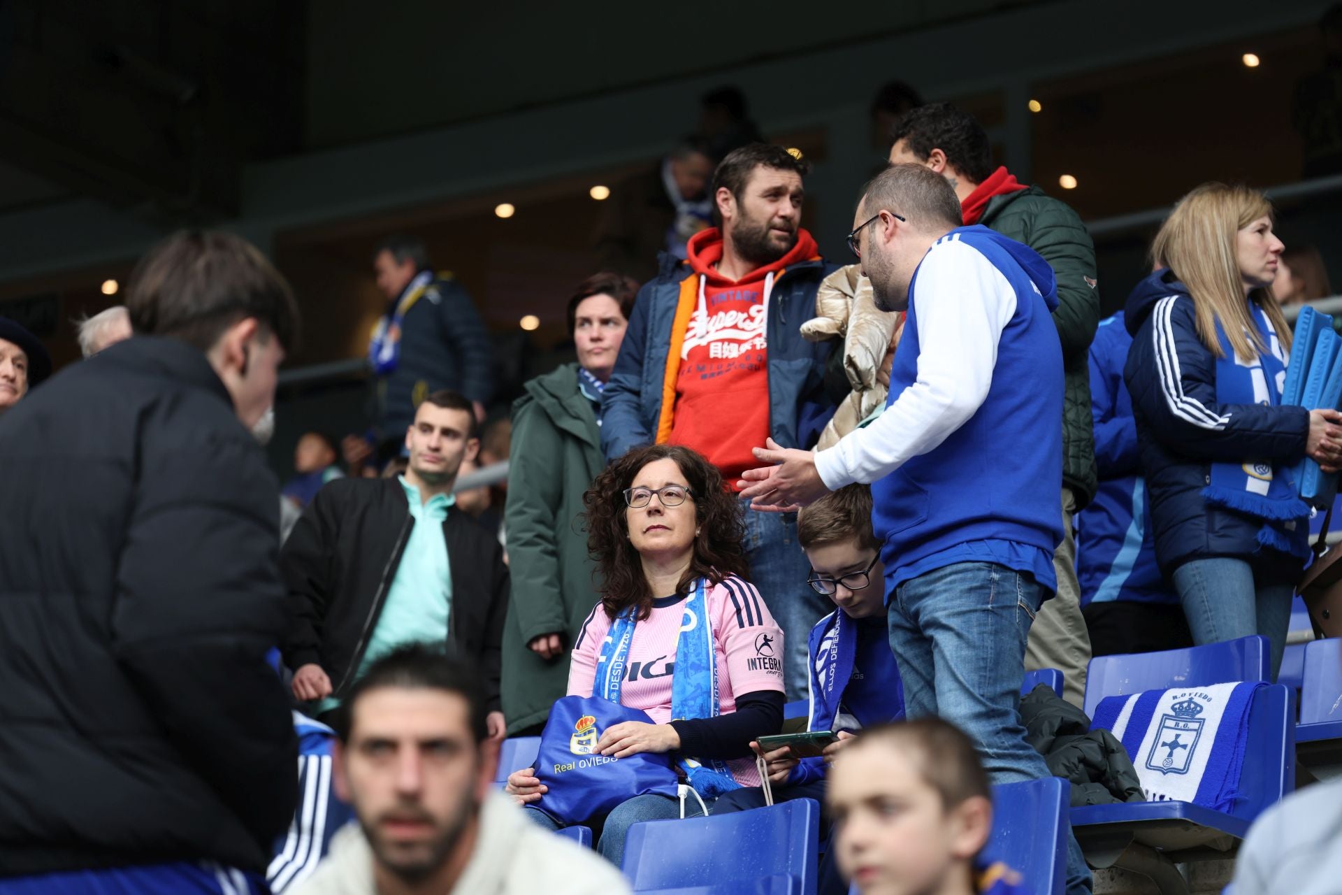 Fotos: ¿Estuviste en el Real Oviedo - Castellón? ¡Búscate!