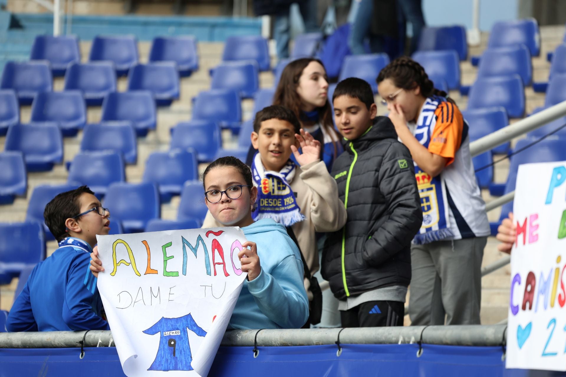 Fotos: ¿Estuviste en el Real Oviedo - Castellón? ¡Búscate!