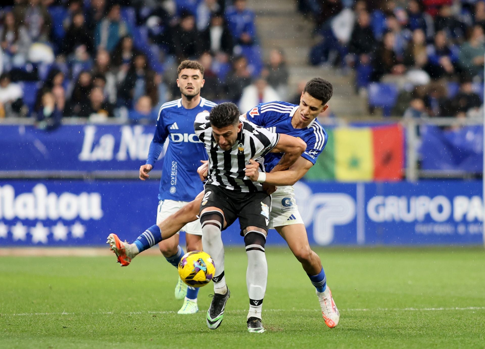 El Real Oviedo 1-0 Castellón, en imágenes