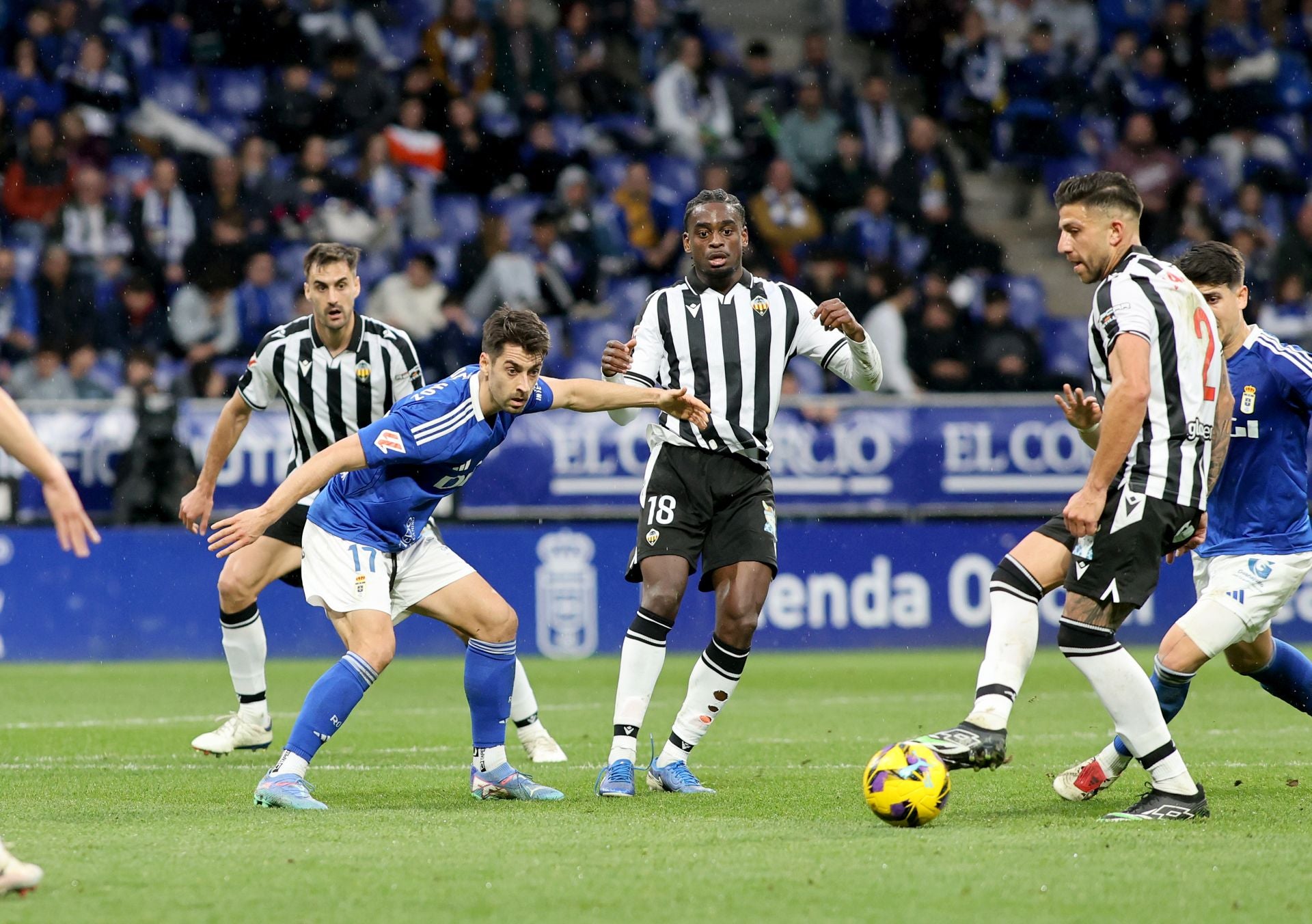 El Real Oviedo 1-0 Castellón, en imágenes