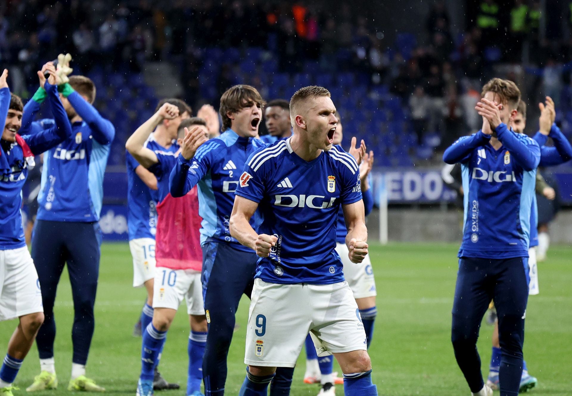 El Real Oviedo 1-0 Castellón, en imágenes