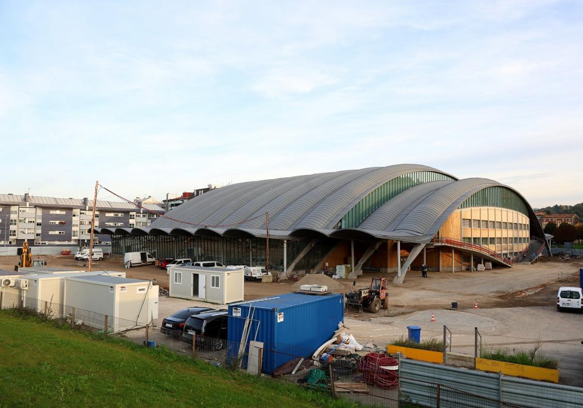 El Palacio de los Deportes de Oviedo, en obras de remodelación.