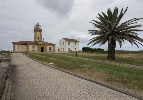 Integrantes del Consejo de Administración de la Autoridad Portuaria de Avilés.