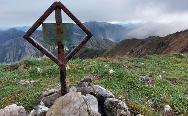 Cumbre del pico Facéu