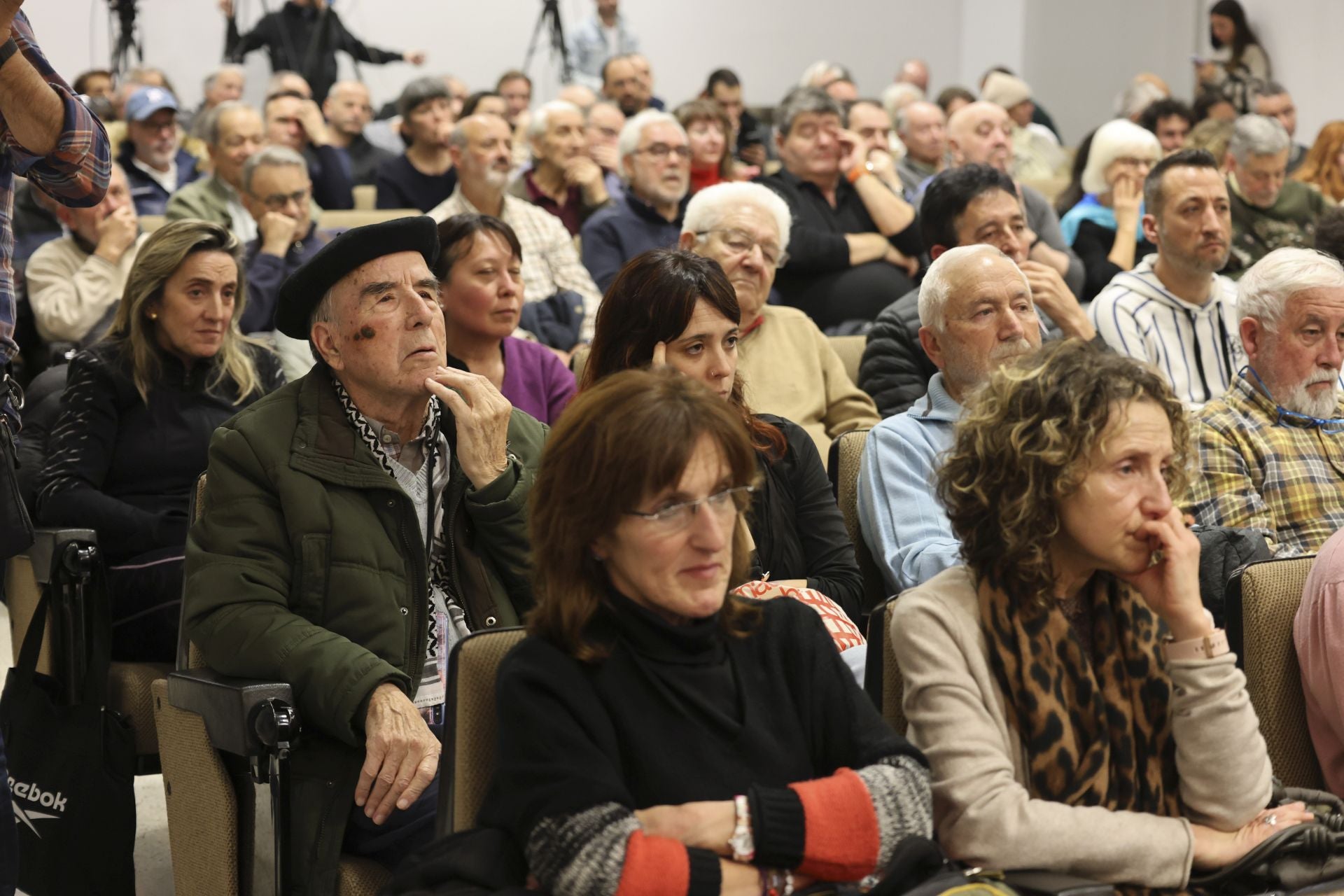 Yolanda Díaz alza la voz en Gijón por la reducción de la jornada