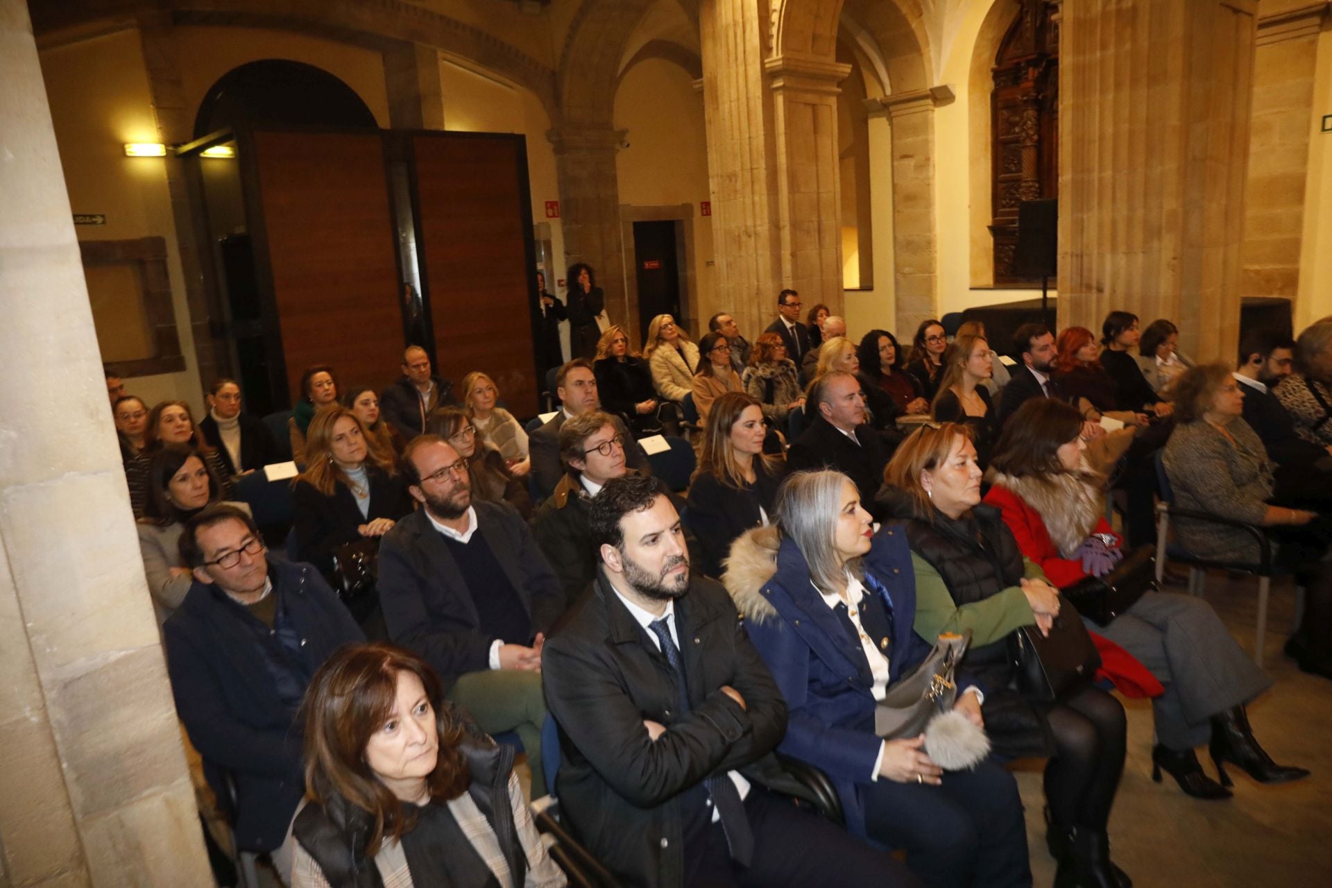 Gijón celebra la toma de posesión de Benigno Villarejo como decano del Colegio de la Abogacía