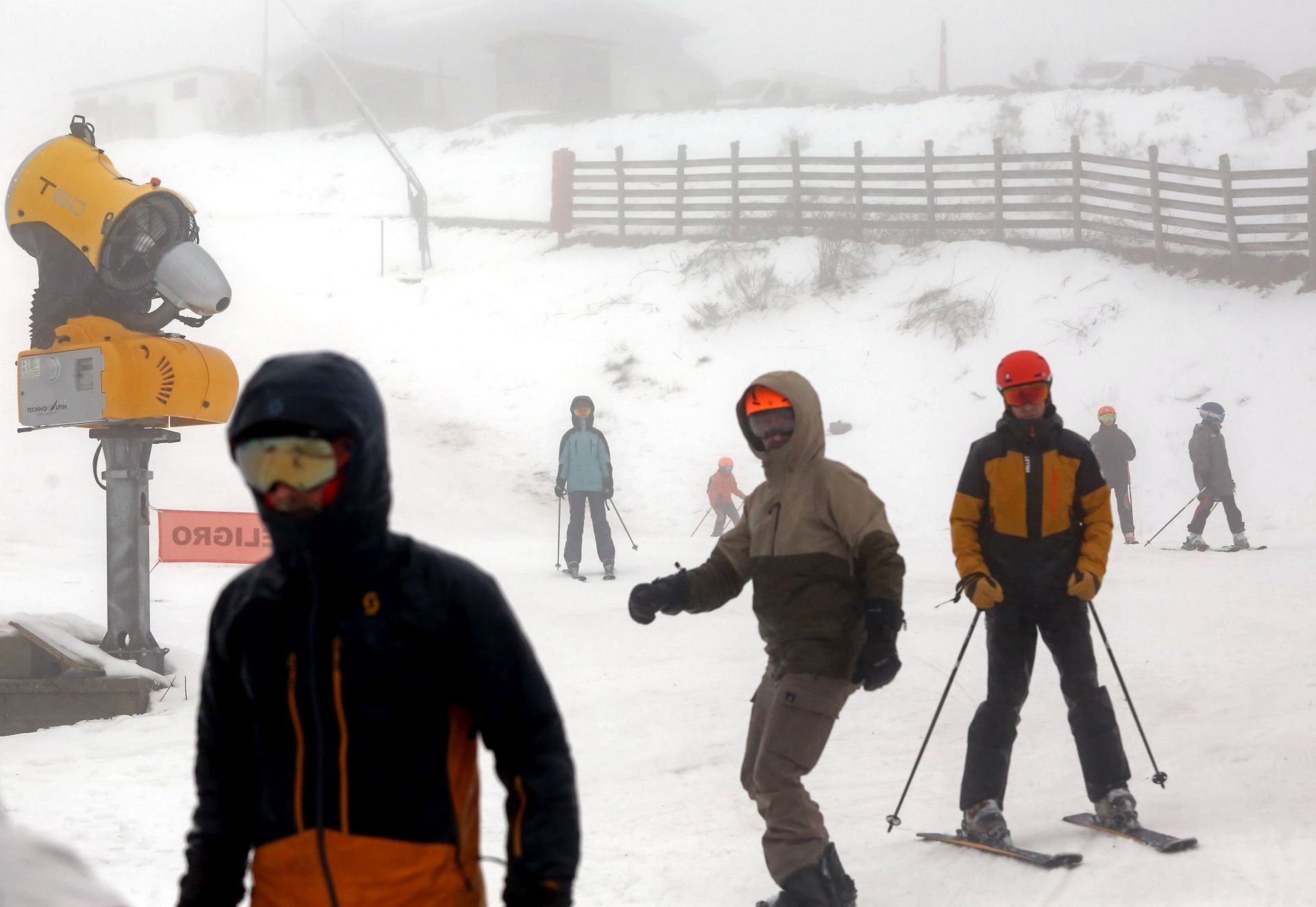 A esquiar en Asturias a pesar del mal tiempo